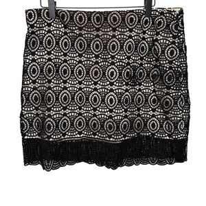 Club Monaco Black Lace Mini Skirt Size 10 Feminine